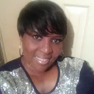 Meet your Posher, Stacye